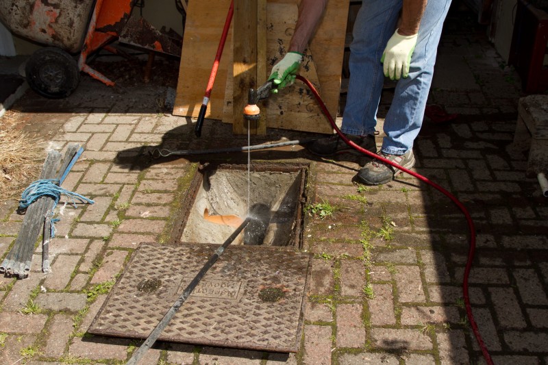 Drain repair work in Dagenham